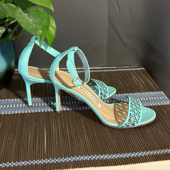 5) Manolo Blahnik - Size 35.5- Leather Printed Sandals - Picture 3 of 4